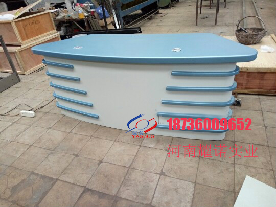 417a406985a9345b789e6aa332b3e58f.jpg 播音桌10.jpg