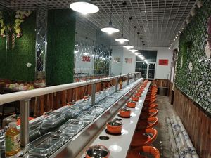 广东自助小火锅餐桌厂家 不锈钢输送带小火锅设备 回转火锅设备