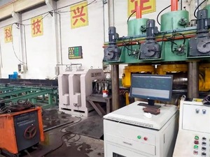 在线直线度测量仪解决方案